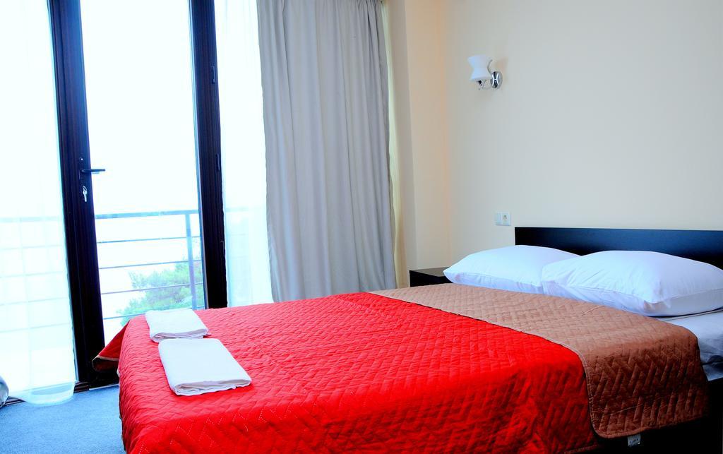 Shine In Kobuleti Hotel Room photo